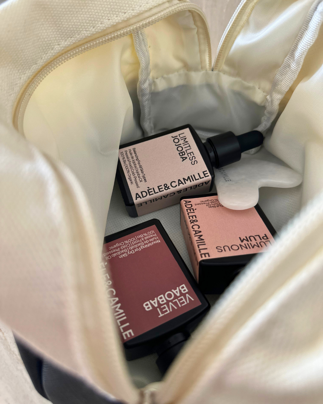 The Signature Travel Bag